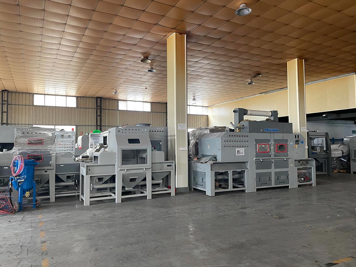 深圳百超機(jī)械設(shè)備有限公司生產(chǎn)車(chē)間實(shí)拍圖片 深圳百超機(jī)械設(shè)備有限公司生產(chǎn)車(chē)間實(shí)拍圖片