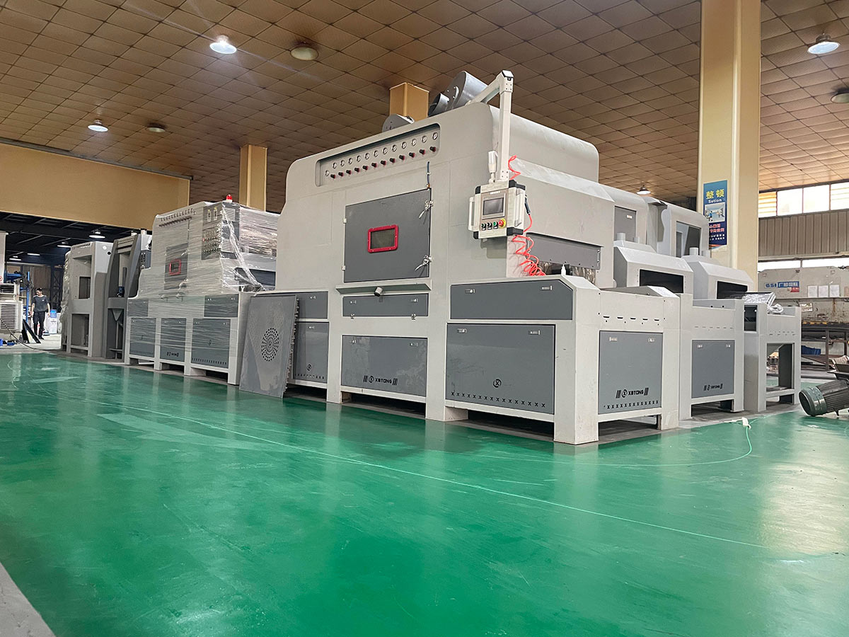 深圳百超機(jī)械設(shè)備有限公司生產(chǎn)車(chē)間實(shí)拍圖片 深圳百超機(jī)械設(shè)備有限公司生產(chǎn)車(chē)間實(shí)拍圖片